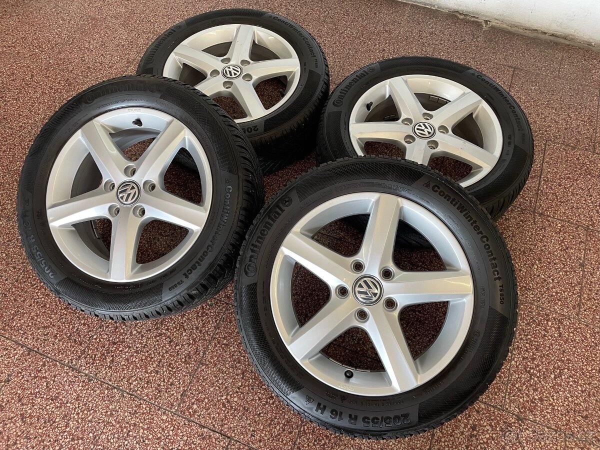 Originál Volkswagen ALU kola 5x112 r16 zimní pneu 7,5mm