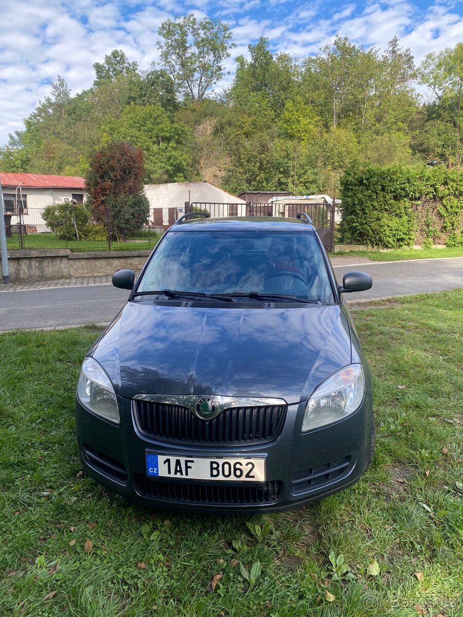 Pronájem Škoda Fabia 2