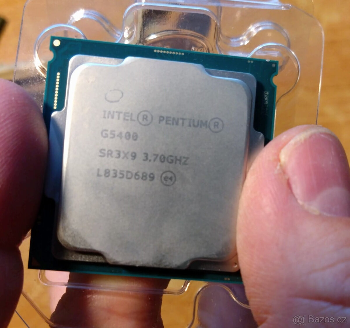 Pentium gold G 5400 + original chladič BOX