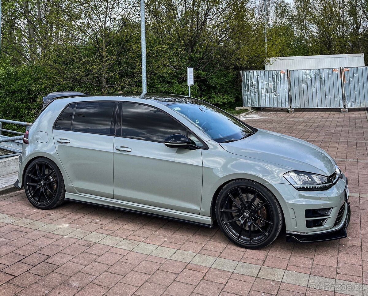 Volkswagen Golf 7R 2.0 TSI