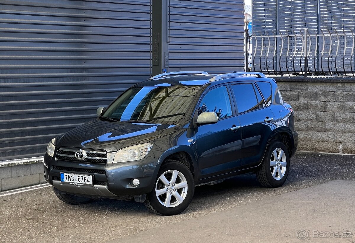 Toyota Rav4, 2,0 VVT-i,112kW, 4x4, ČR PŮVOD