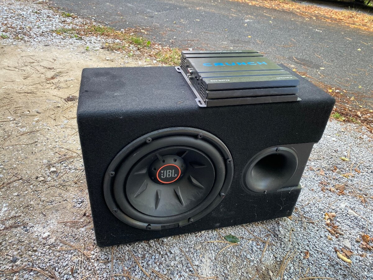 Subwoofer JBL S2 zesilovač crunch