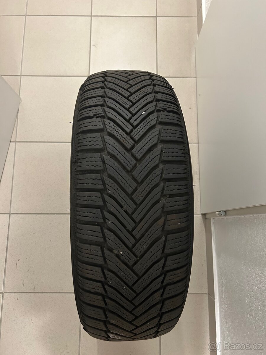 Zimní Pneumatiky Michelin 215/60 R 17 ALPIN 6 96H