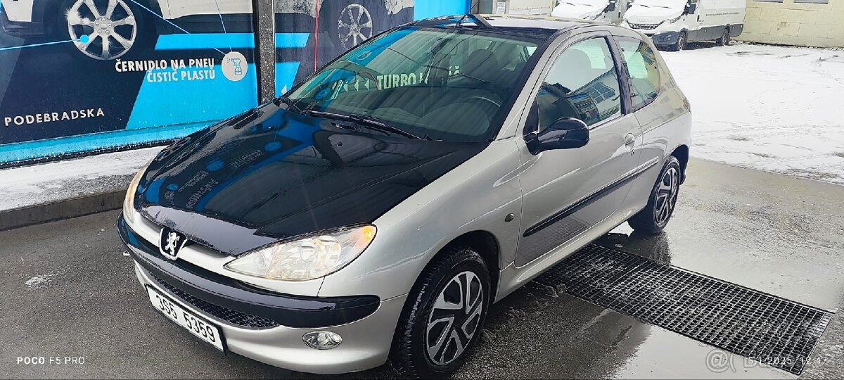 Prodej Peugeot 206 1.1i r.v. 2004 3dv.