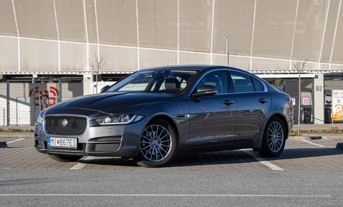 Jaguar XE 2.0 I4D Prestige AT