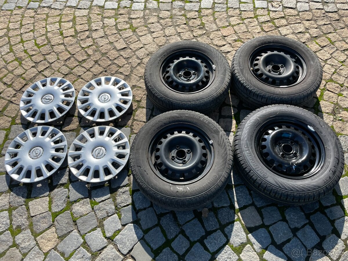 Letní kola Opel Corsa D 185/70 R14 s poklicemi