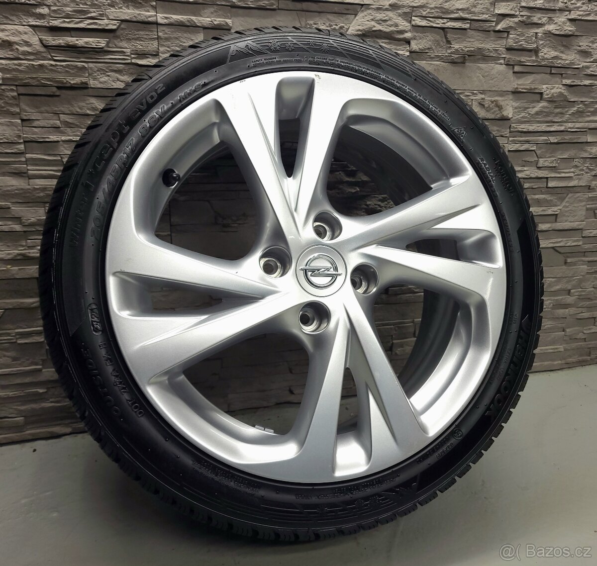 17" Originál Opel Corsa F 4x108 zimní pneu 7-7,5mm