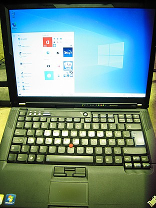 Lenovo T400-IC2D P8600@2,4GHz s Windows10 aktivován+3xUSB3.0