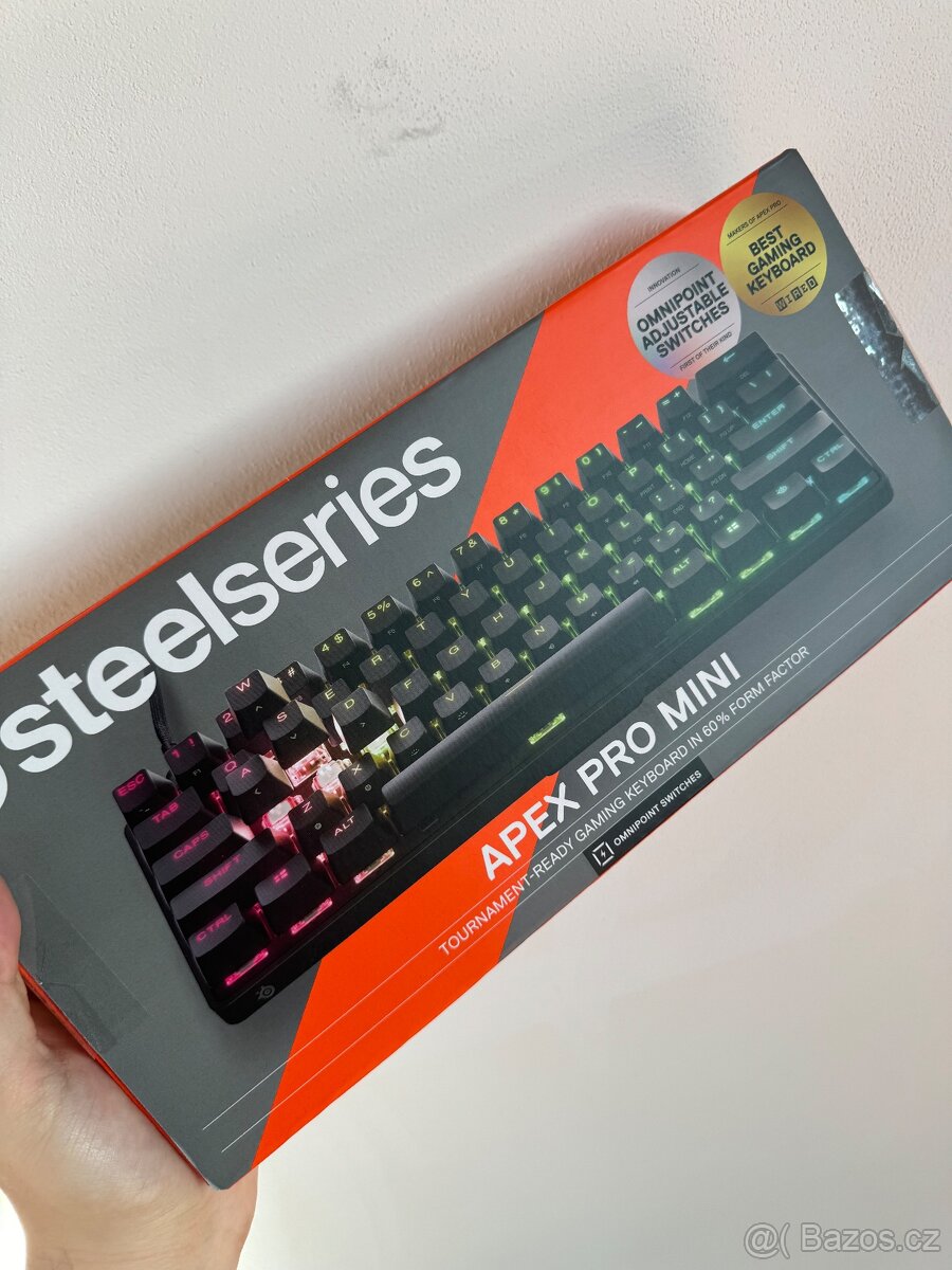 Steelseries apex pro mini klávesnice