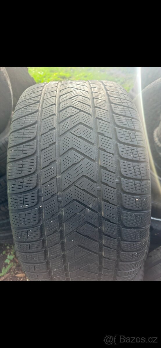 Pneu 305/40 R20 112V PIRELLI SCR ZIMNÍ RUNFLAT