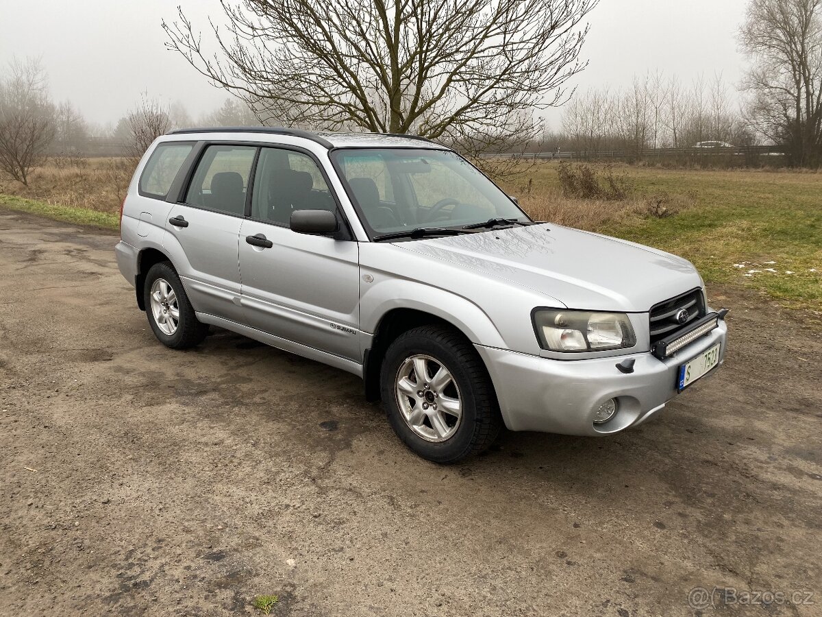 Subaru Forester 2.0i 92kw,STK do 1/2027