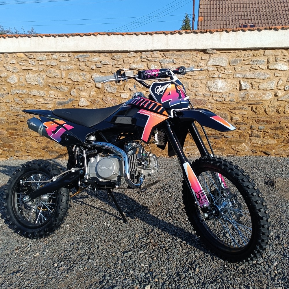 Pitbike Stomp Z3-140 BW, kola 17x14