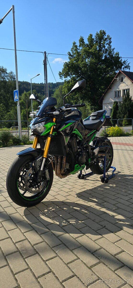 Prodám Kawasaki Z900 SE r. v. 2022