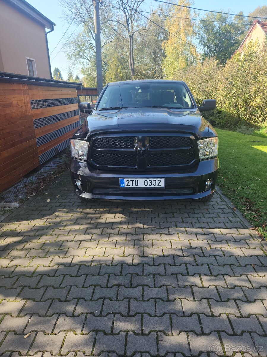 Dodge Ram Lpg 5.7 hemi 2021 clasic 4x4