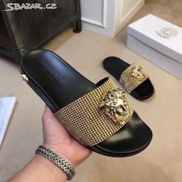 dámské pantofle Versace