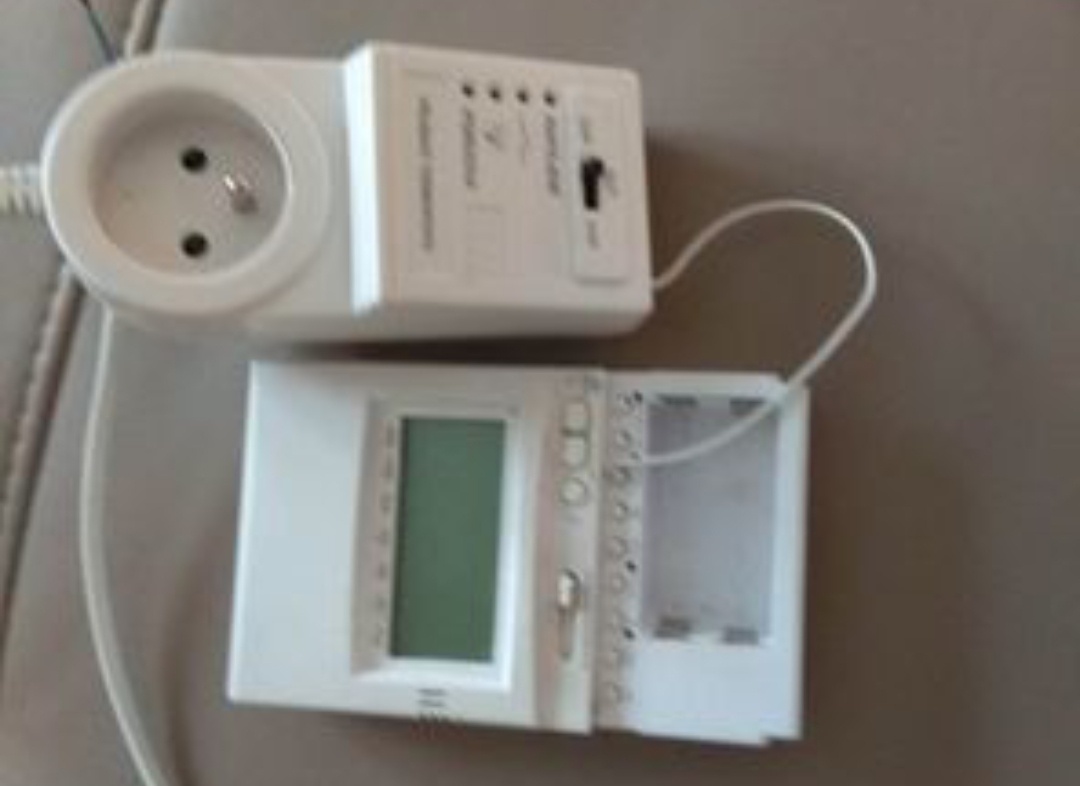 Bezdratovy pokojovy termostat Electrobock BPT 21