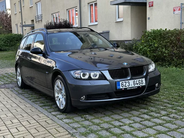 BMW Řada 3 320i E91 Kůže Bi-Xenony Tempomat ALU R17 M-Paket