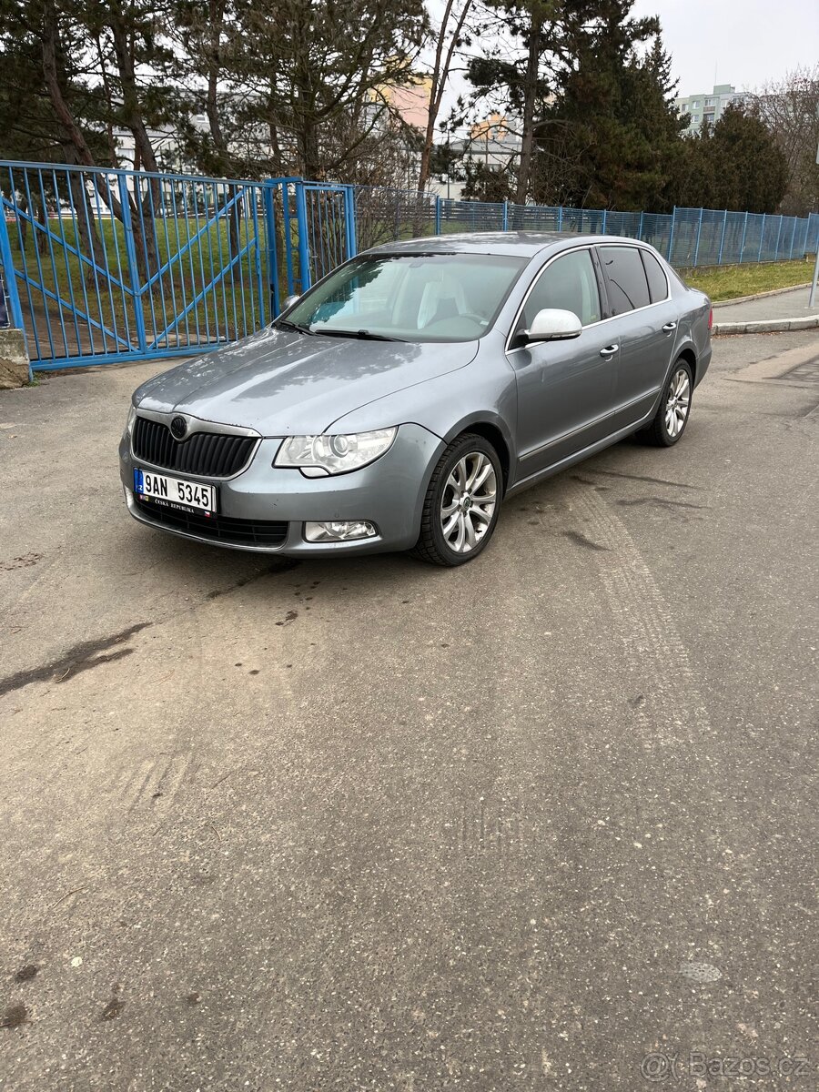 Škoda Superb 2