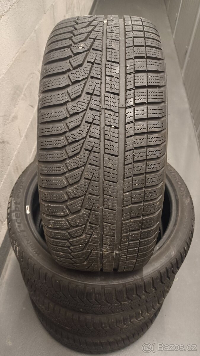 225/40/19  225/40 r19