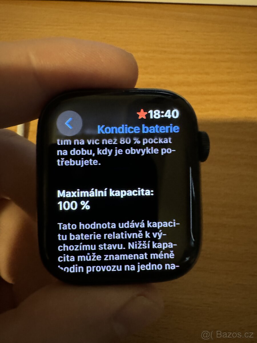 Apple Watch 9 45 mám černé