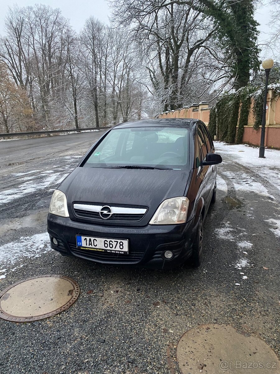 Opel Meriva 1.4 benzín