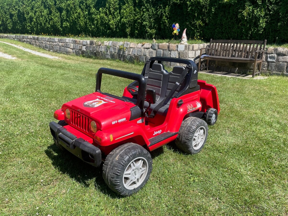 Peg-Perego Jeep