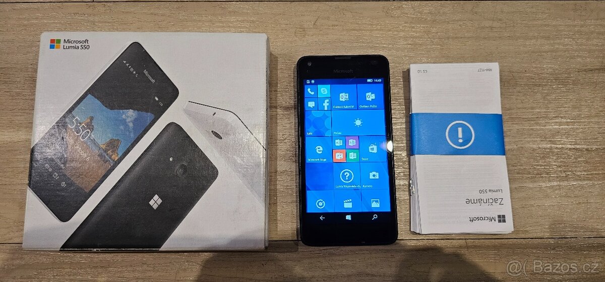 Mobil Microsoft Lumia 550 black