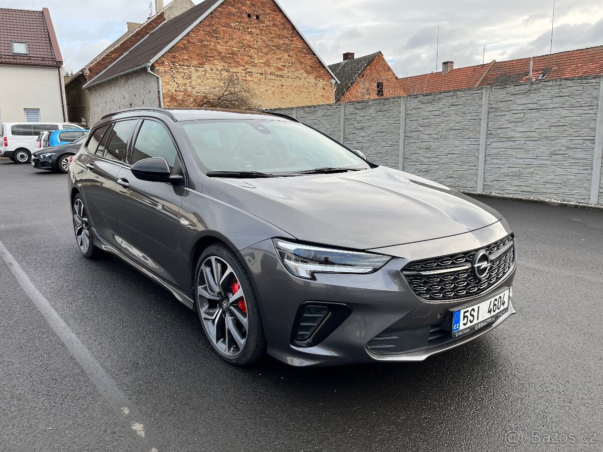 OPEL INSIGNUA SPORTS TOURER NAVI 2.0GSI 4x4 rv.2022