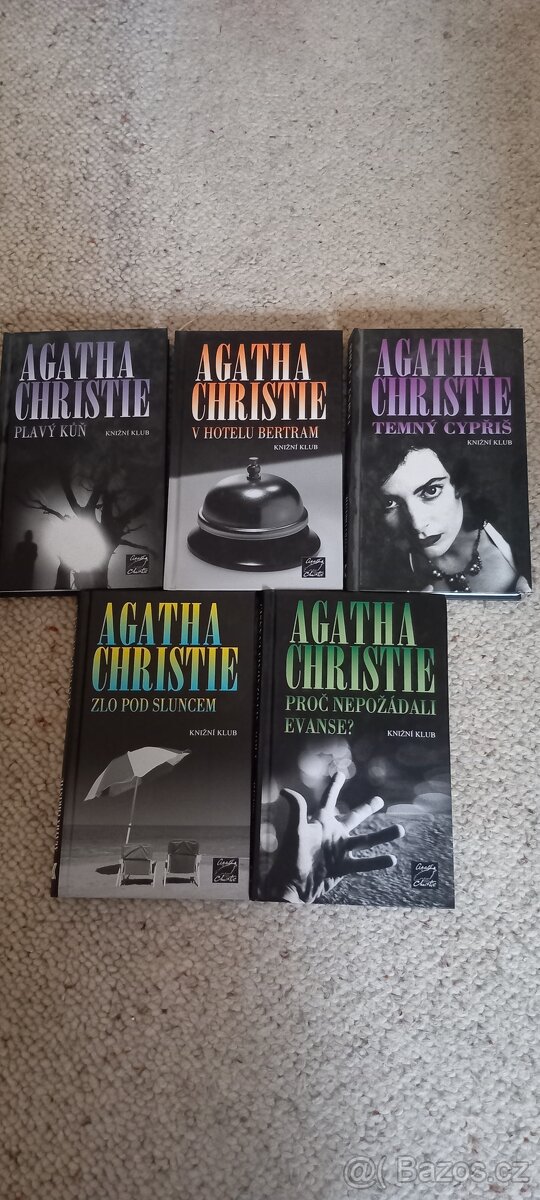 Agatha Christie -Plavý kůň,V hotelu Bertram, temný cypřiš, .