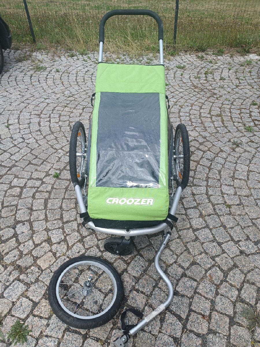 Vozík croozer 3v1 s odpružením ve velice pěkném stavu.