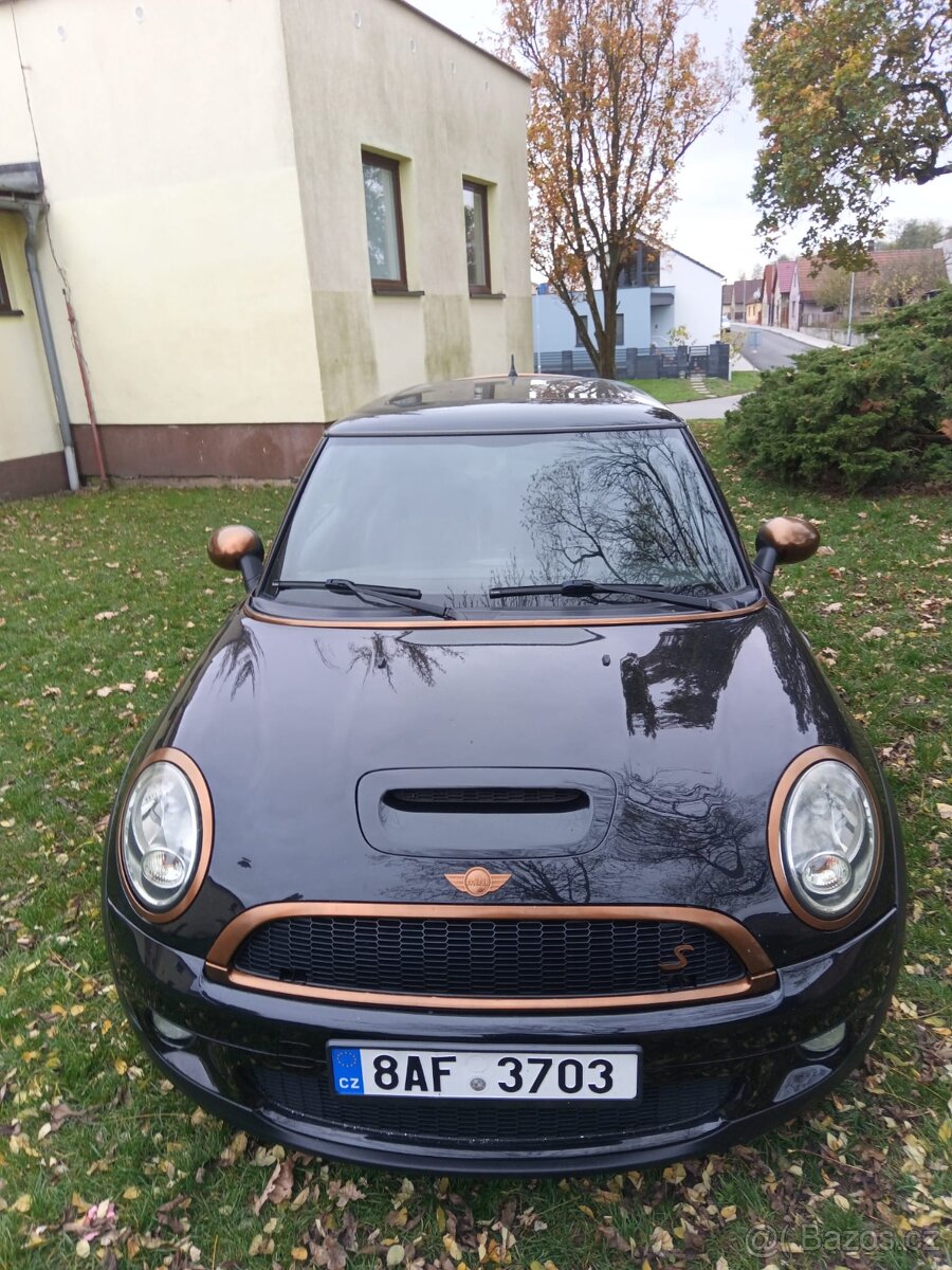 Mini Cooper S R56 1.6 128 kw 10/2009