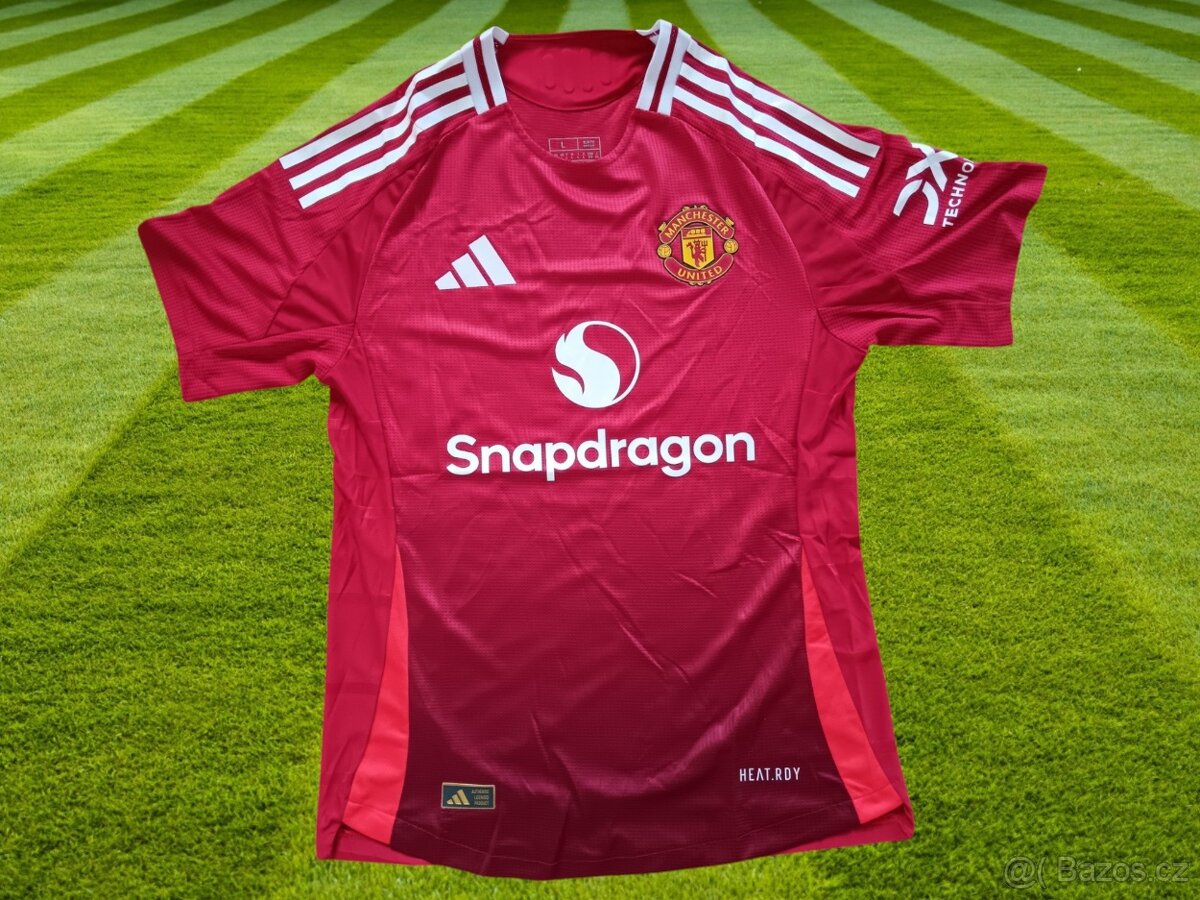 dres Manchester United FC 24/25