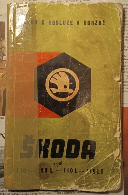 Knihy škoda 100 a 110R