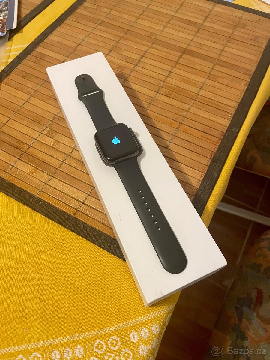 APPLE WATCH 4 - 44MM