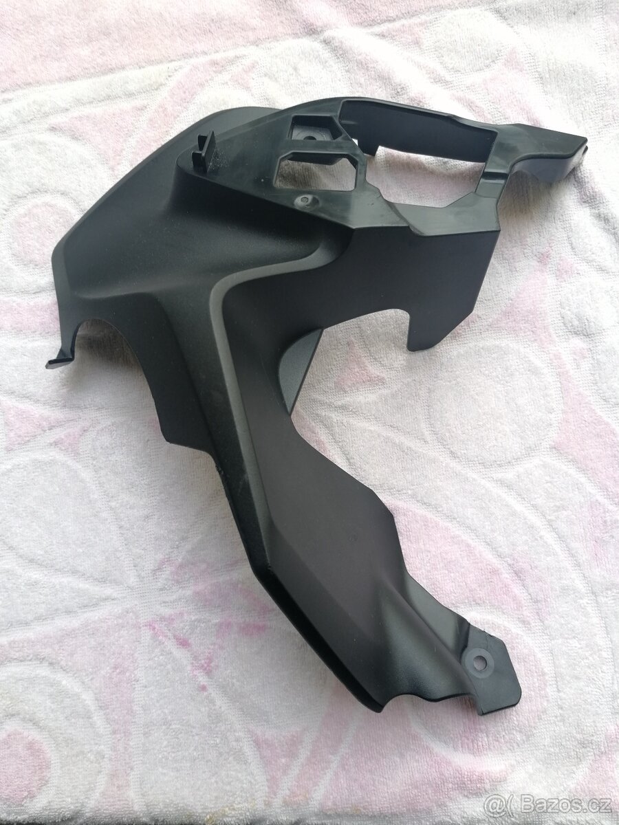 BMW R1200 1250 GS LC boční plast vnitřní pravý 46638556644