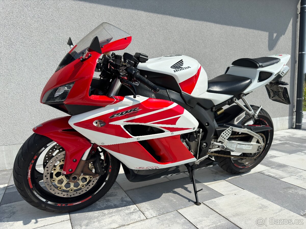 HONDA CBR1000RR