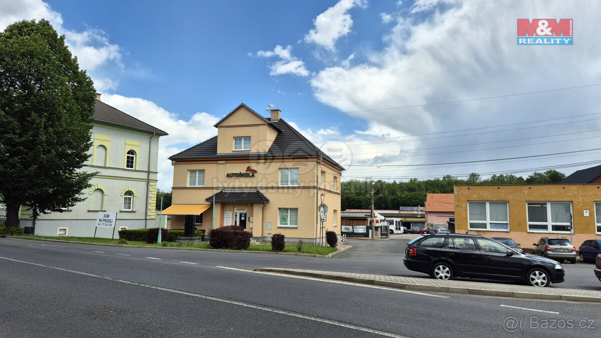 Prodej domu, 406 m², Bílina, ul. Náměstí