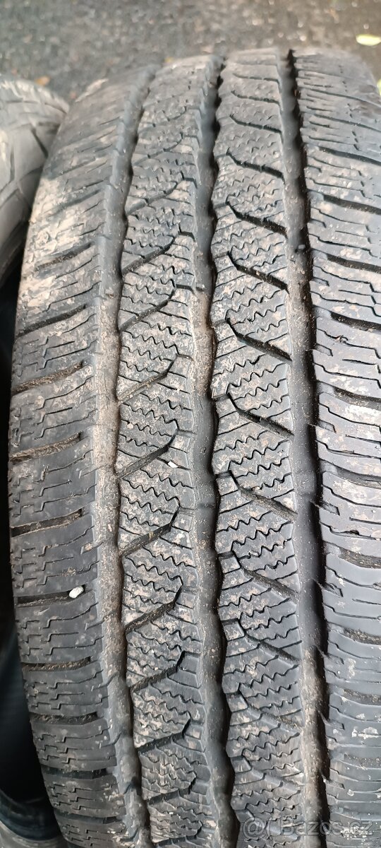 205/65 R16 C zimní pneumatiky 2 kusy