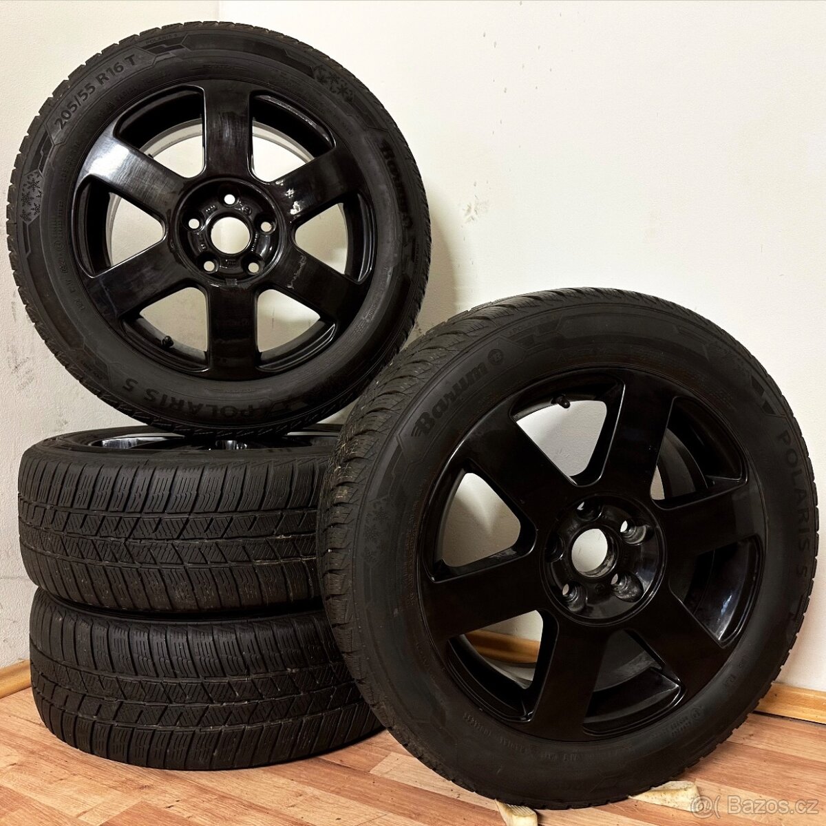 ŠKODA OCTAVIA II 5x112 R16 ET50+ZIMNÍ 205/55R16 6,5mm