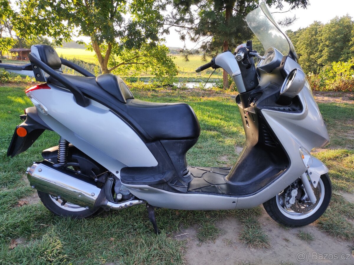 KYMCO S4 250