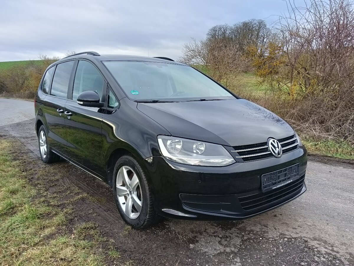 VW Sharan 2.0 TDI 103kw 2012 7 míst km 196 000