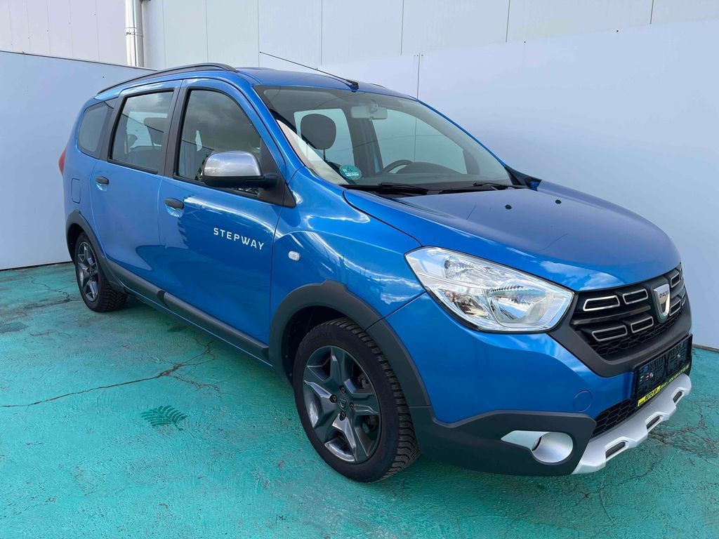 Dacia Lodgy 1.2 TCe Stepway, Navi, Kamera