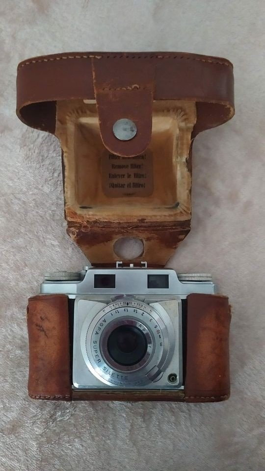 Starý vintage fotoaparát foťák Agfa /Old vintage camera Agfa