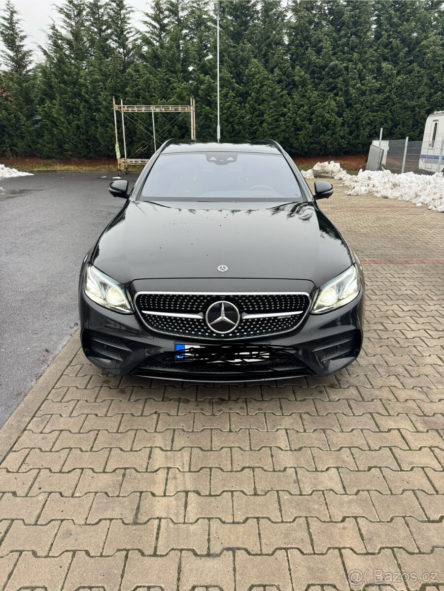 Mercedes Benz E43 amg 295 kw