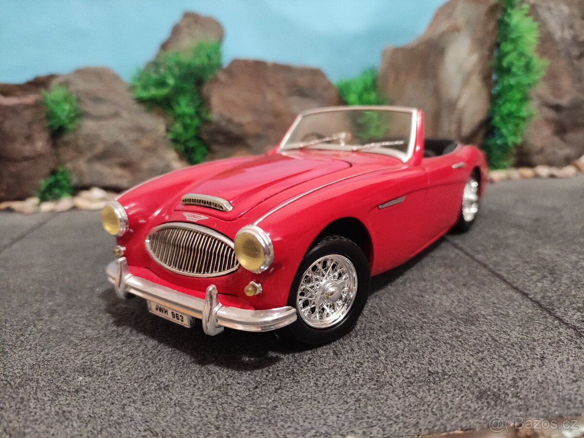 prodám model 1:18 austin healey 1961