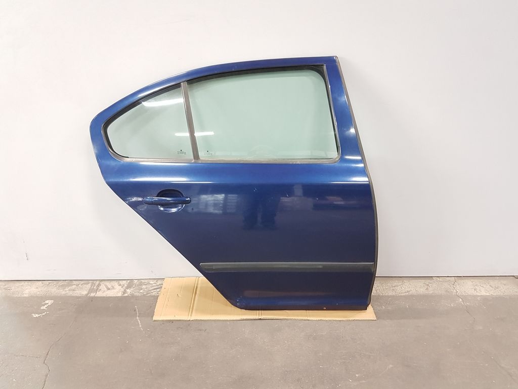 PZ dveře tm. modrá met. 9462 kompletní, Škoda Octavia II