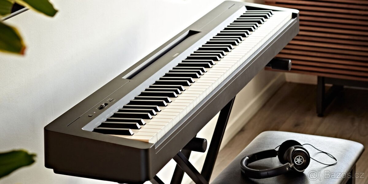 Digitální piáno Yamaha p145