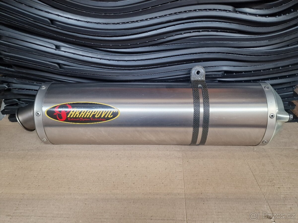 Akrapovic honda cbr 954 rr fireblade sc50