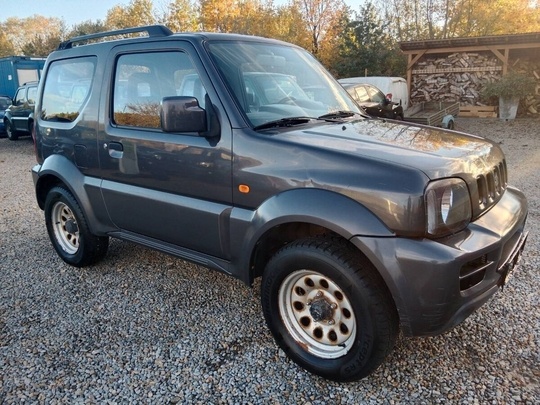 Suzuki JIMNY 1.3i 4x4 2010