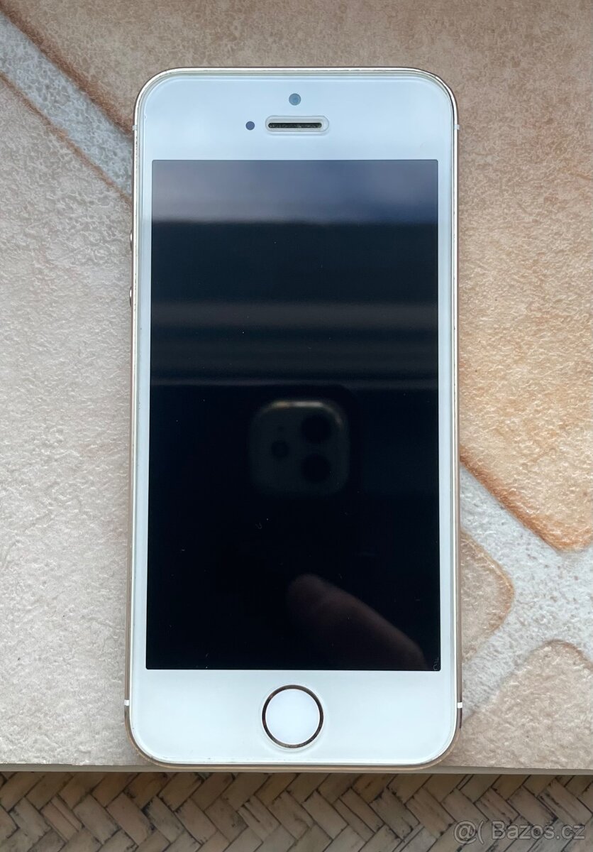 Prodám Iphone 5s 32GB GOLD